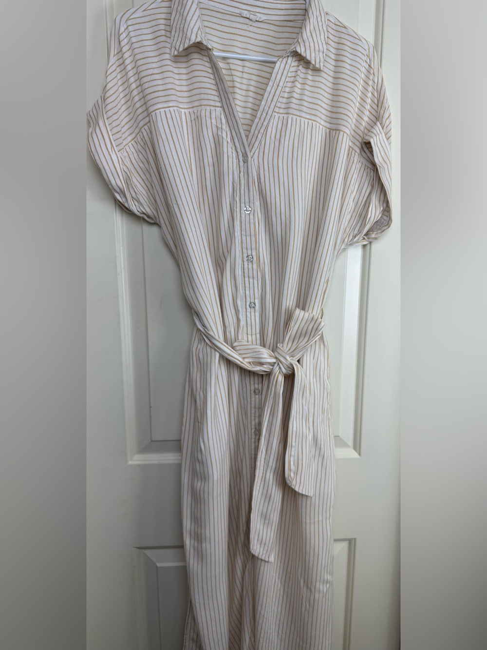 En Creme White Gold Striped Belted Button Front Maxi Shirt Dress L